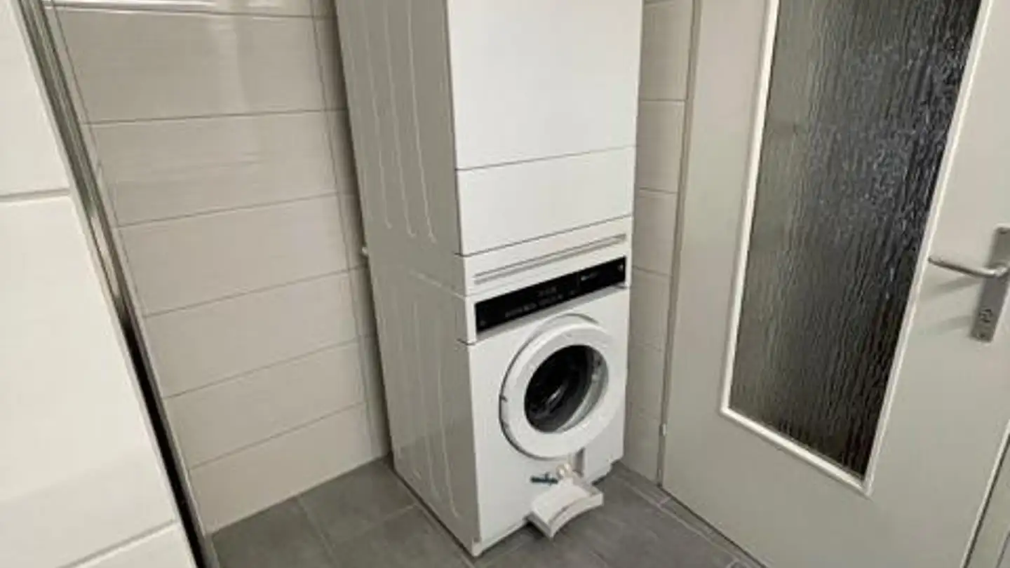 Attique à louer - Via Lagher 6, 7013 Domat/Ems - Photo 2