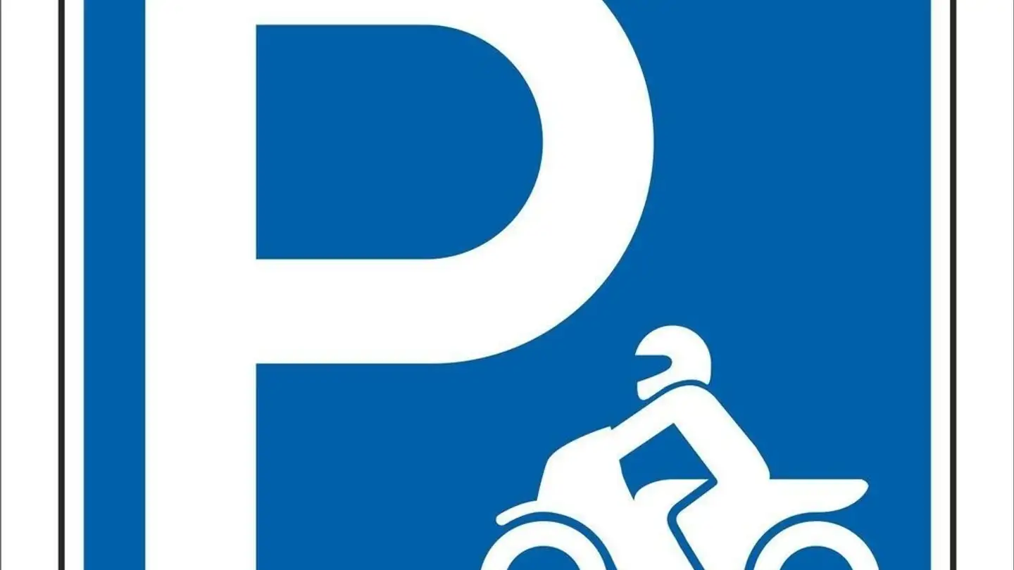 Indoor motorbike parking space for rent - Molkereiweg, 3600 Thun