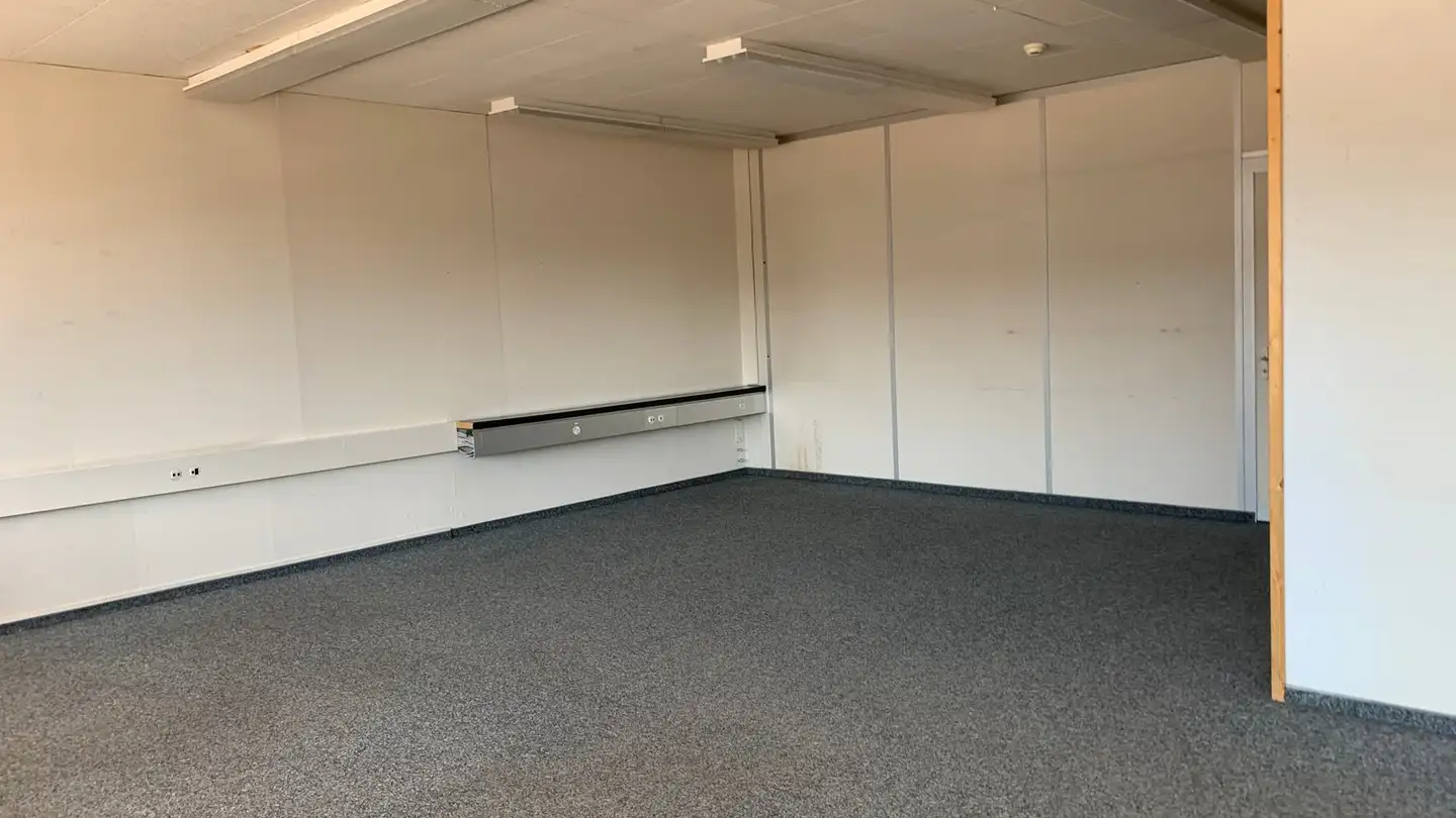 Office space for rent - Rudolf-Maag-Strasse 5, 8157 Dielsdorf - Photo 4