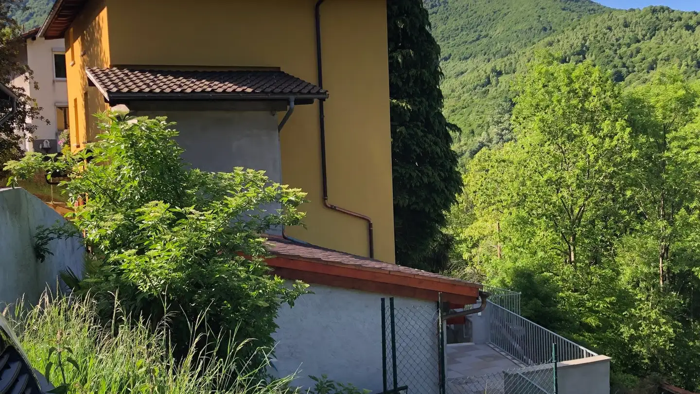 Einfamilienhaus kaufen - 6951 Bogno - Foto 2