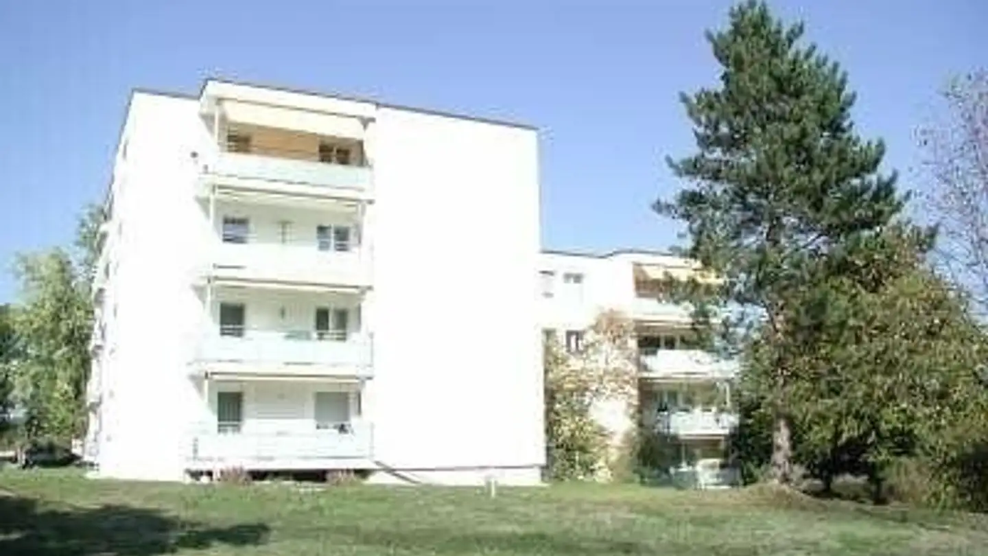 Wohnung mieten - Kirchweg 108, 8246 Langwiesen