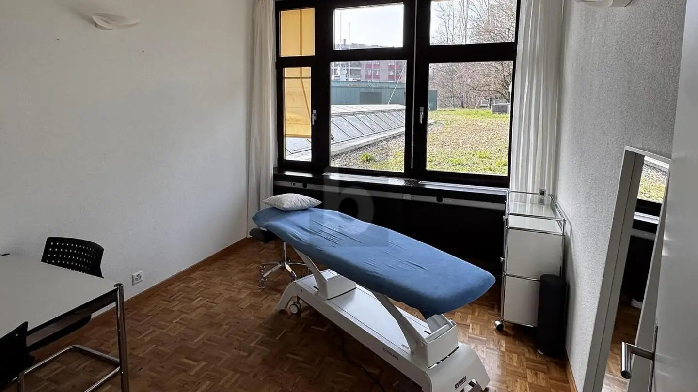 Studio medico in affitto - 8045 Zürich
