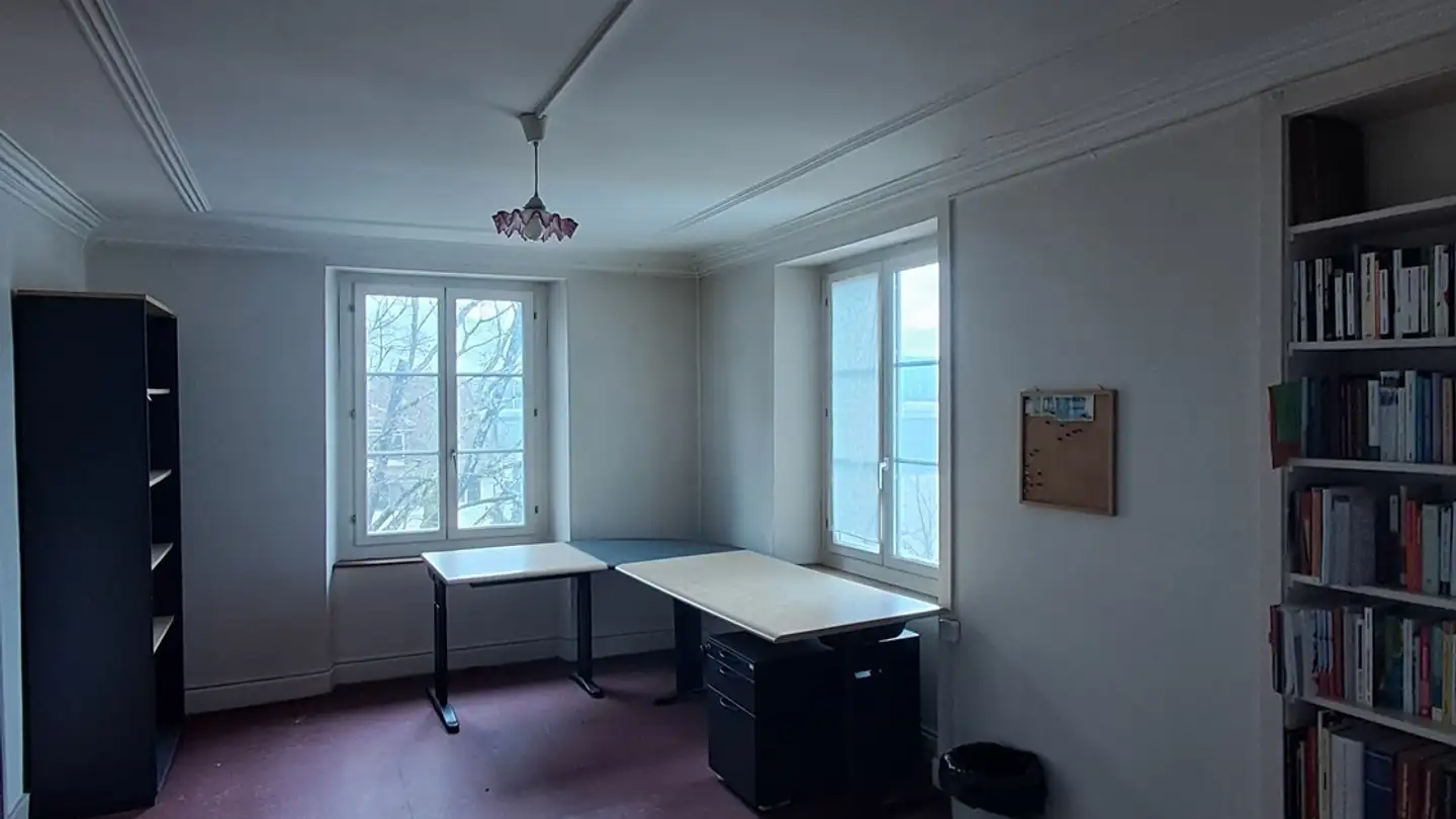 Commercial à louer - 8038 Zürich