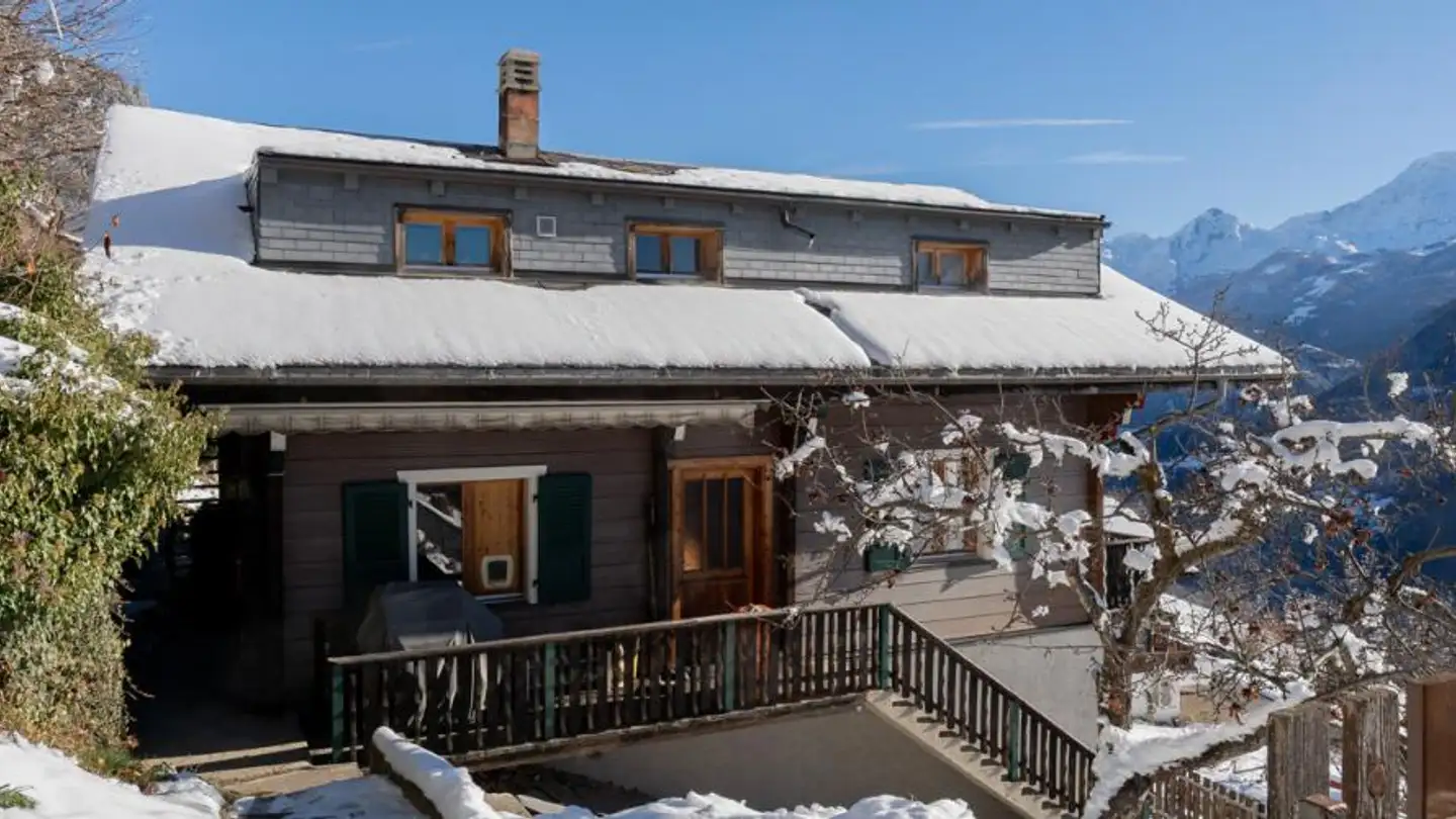 Semi-detached house for sale - 3903 Mund - Photo 2