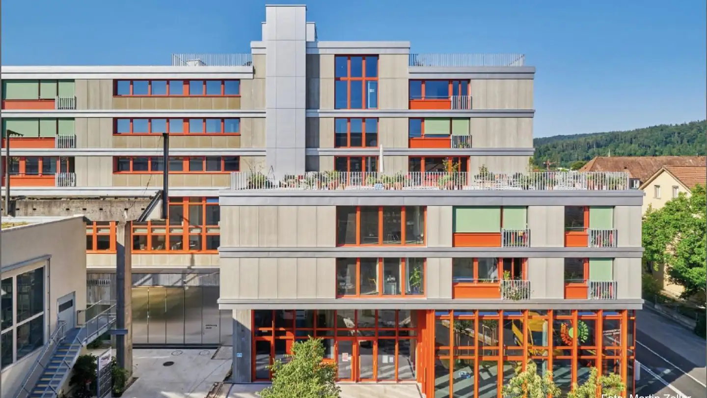 Commercial à louer - Tössfeldstrasse 23, 8400 Winterthur