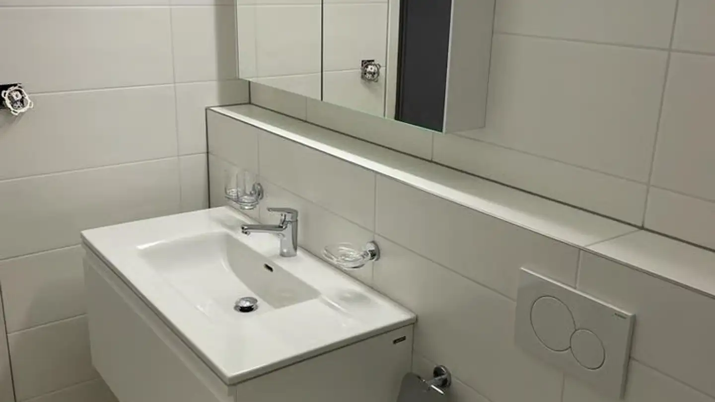 Attique à louer - Eichhölzlistrasse 43, 8192 Glattfelden - Photo 2