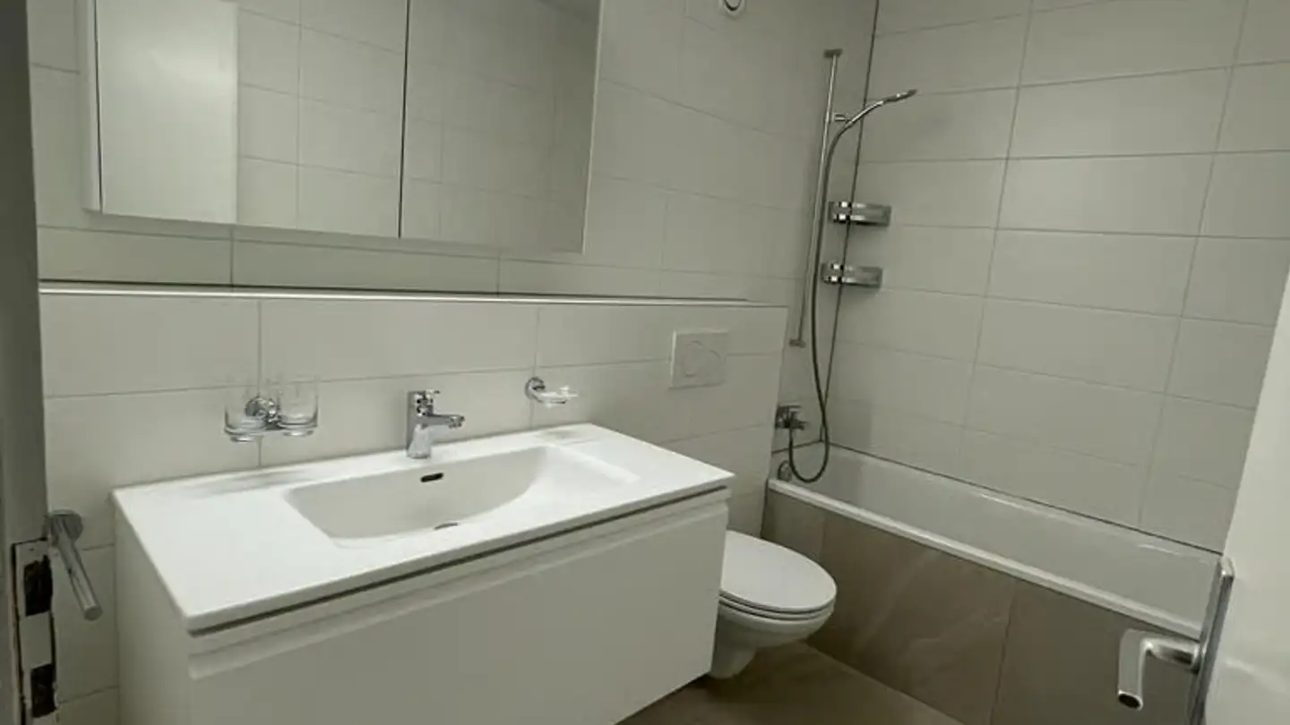 Attique à louer - Eichhölzlistrasse 43, 8192 Glattfelden - Photo 4