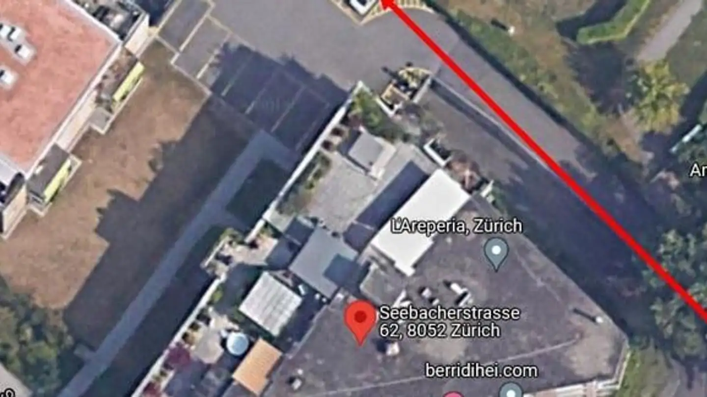 Parcheggio esterno in affitto - Seebacherstrasse 62, 8052 Zürich