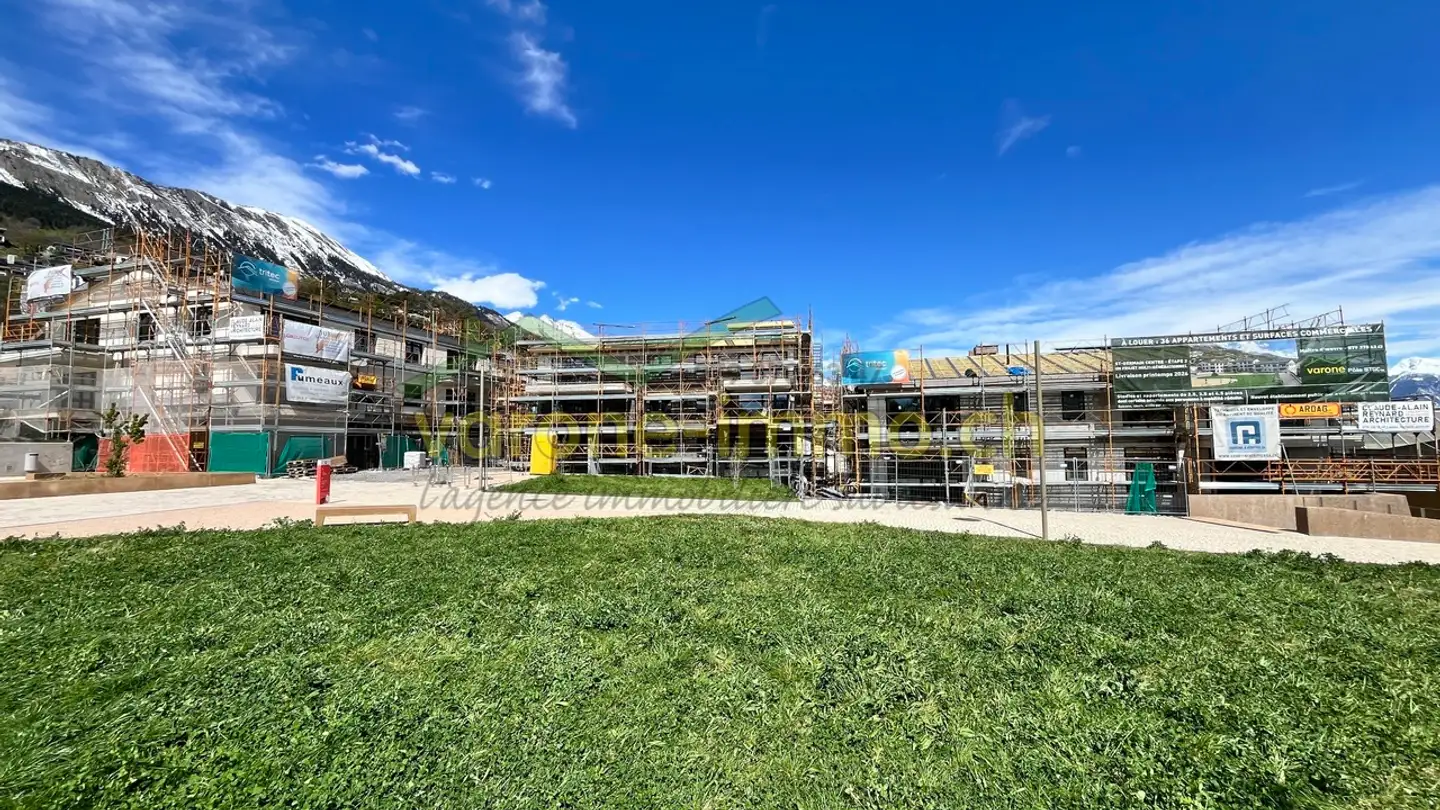 Commercial à louer - Rue Du Stade, 1965 Savièse