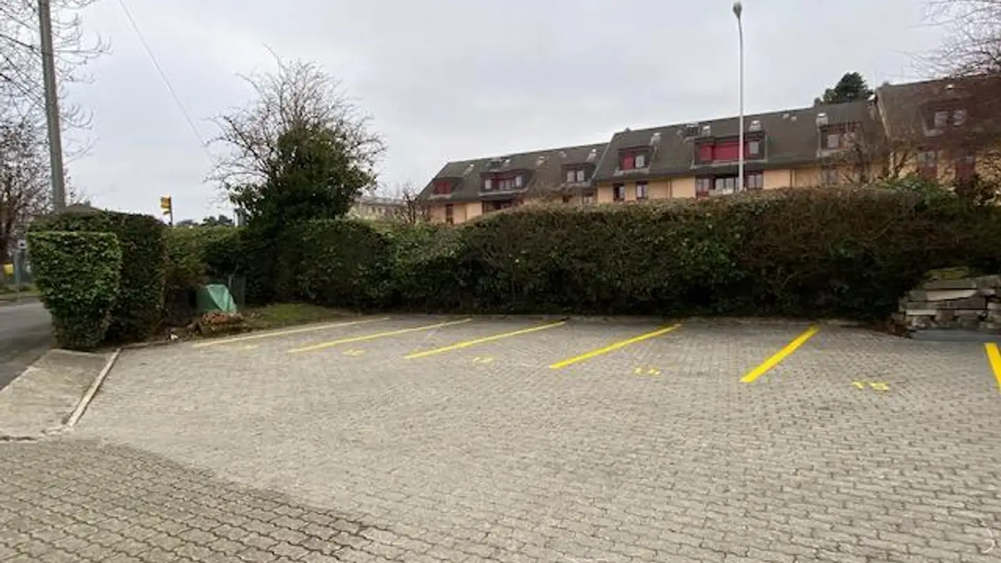 Parcheggio esterno in affitto - Route De Saint-Cergue 113, 1260 Nyon - Foto 3