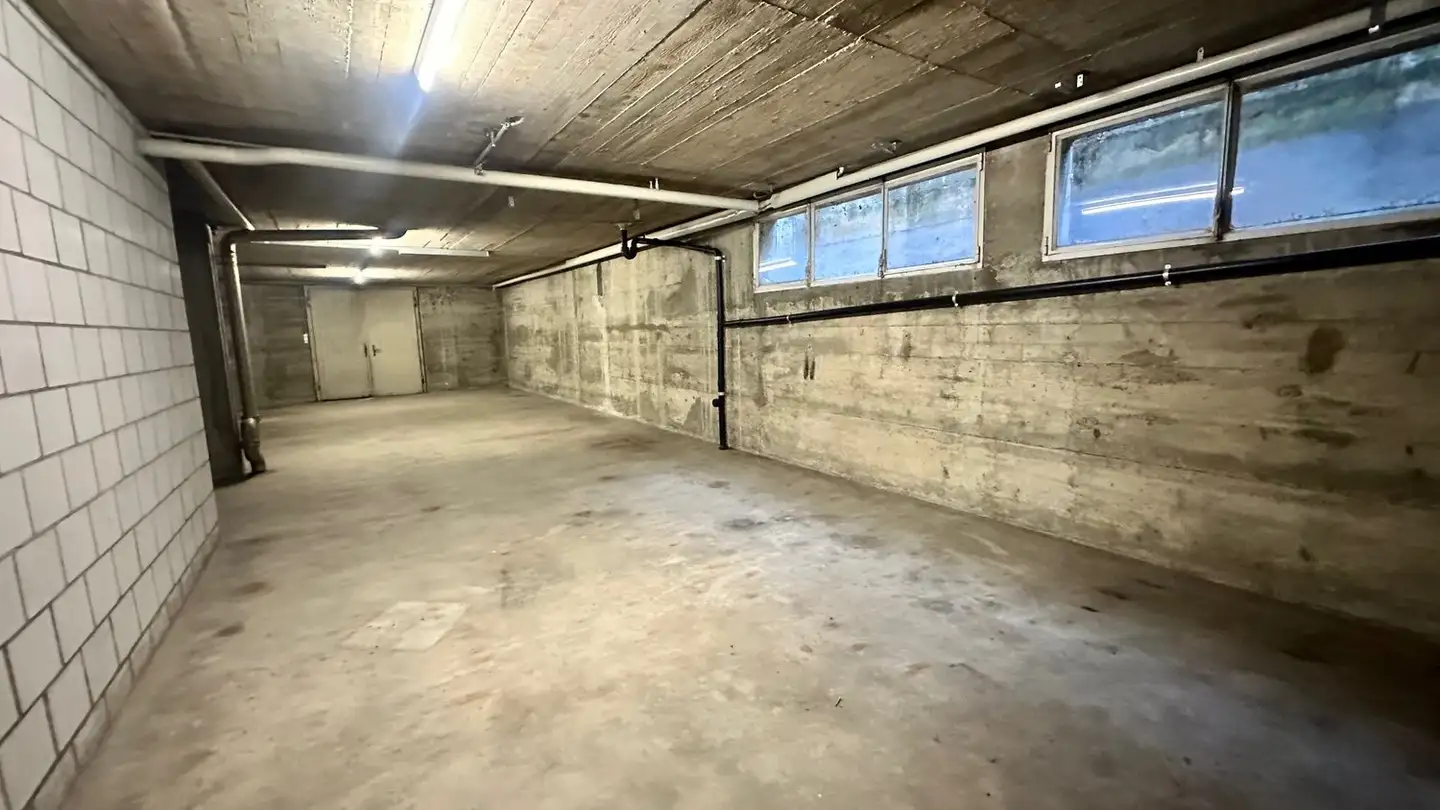 Shop for rent - Bahnhofstrasse 1, 4657 Dulliken