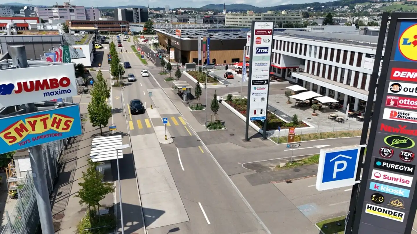 Medical practice for rent - Grabenstrasse 4, 8184 Bachenbülach