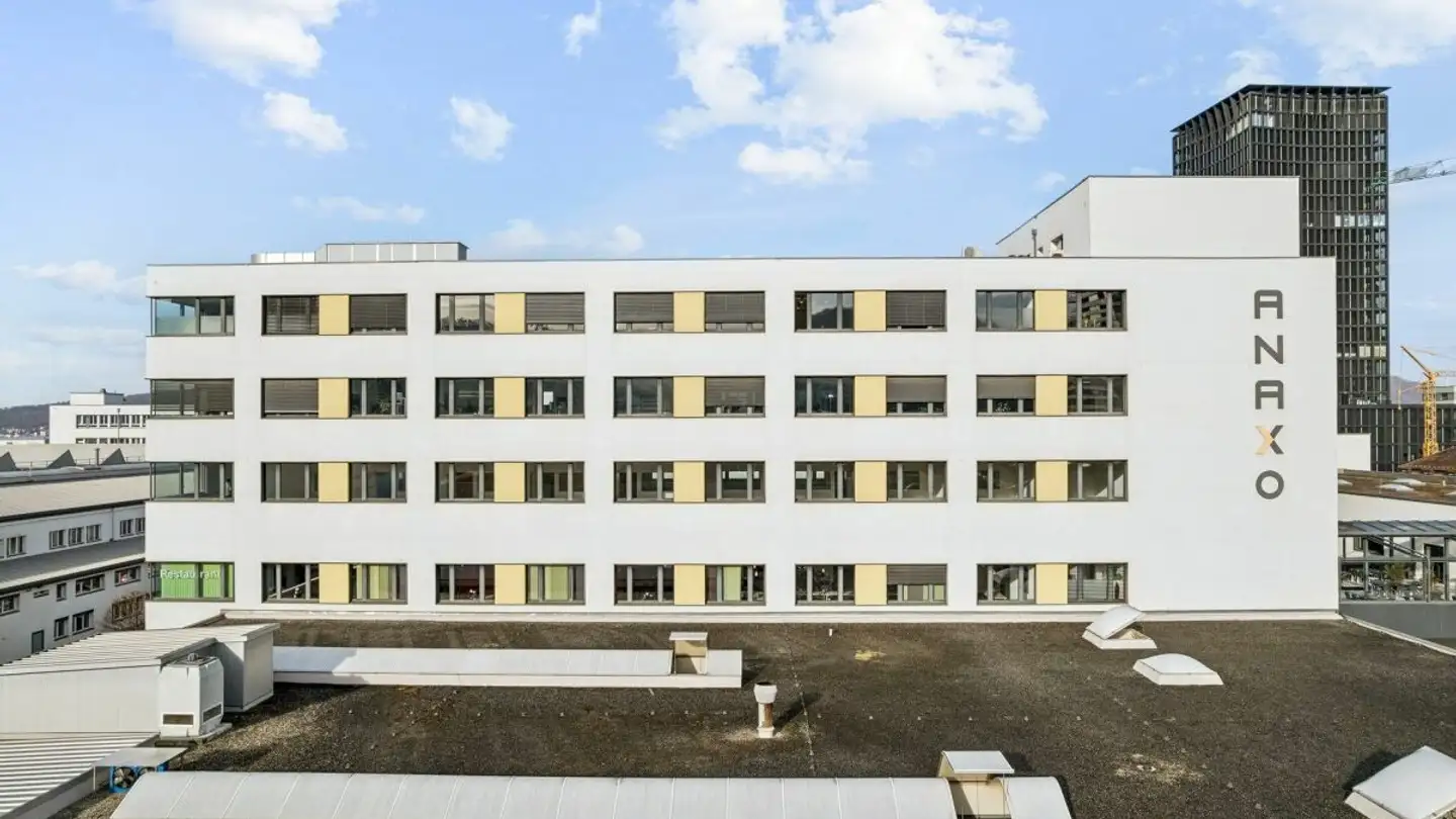 Commercial à louer - Hohenrainstrasse 12d, 4133 Pratteln
