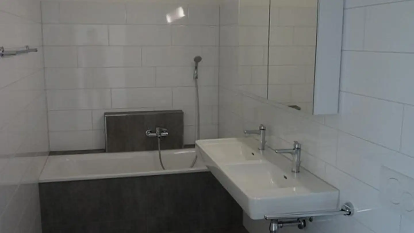 Appartement à louer - Imstlerwäg 40, 8197 Rafz - Photo 4