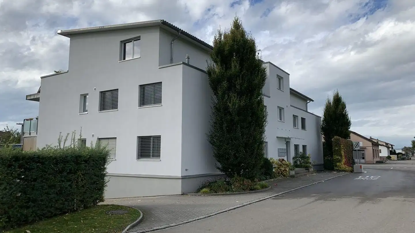 Outdoor parking space for rent - Säntisstrasse 45, 8575 Bürglen TG - Photo 3