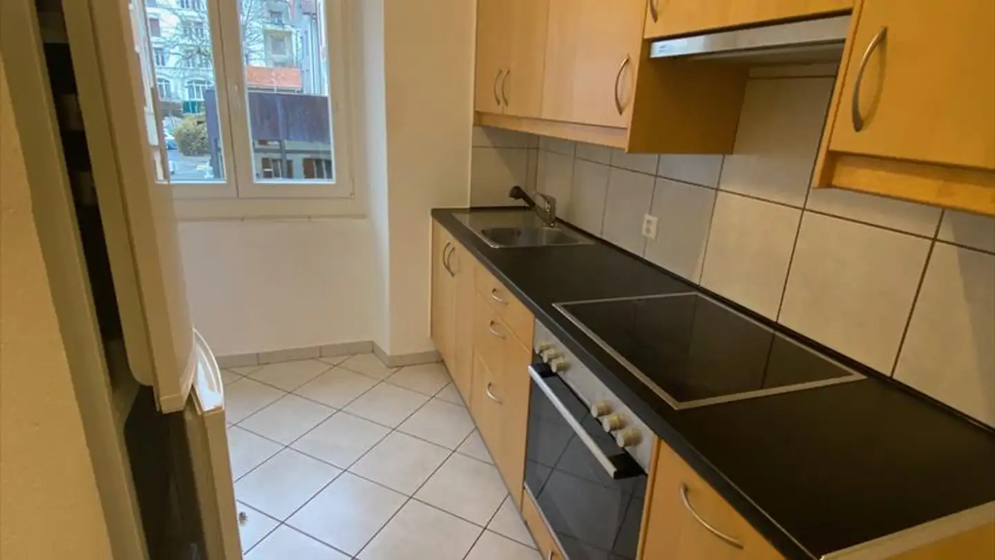 Appartamento in affitto - Place du Seize-Mars 8, 2610 St-Imier - Photo 2