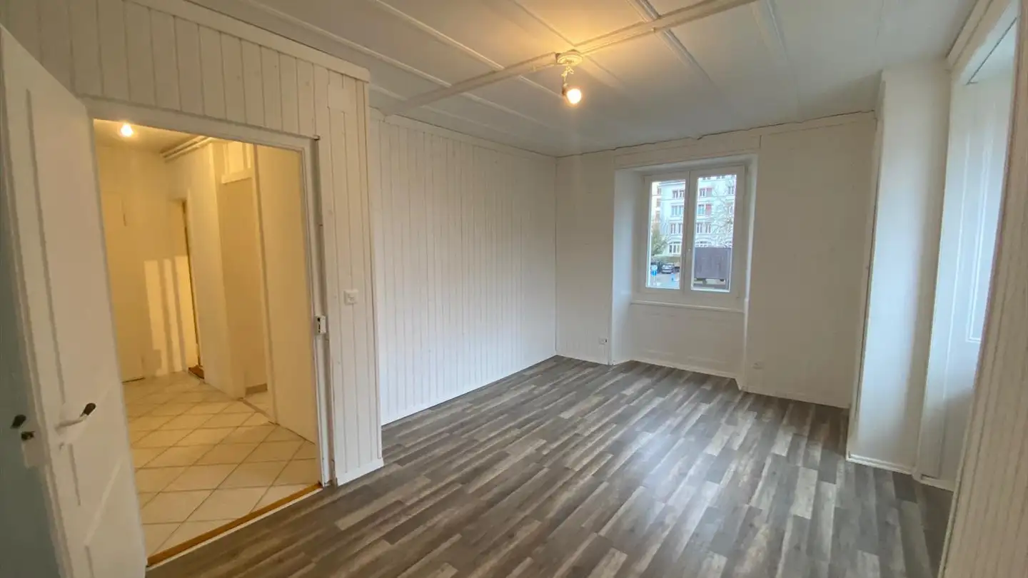 Appartamento in affitto - Place du Seize-Mars 8, 2610 St-Imier - Photo 3