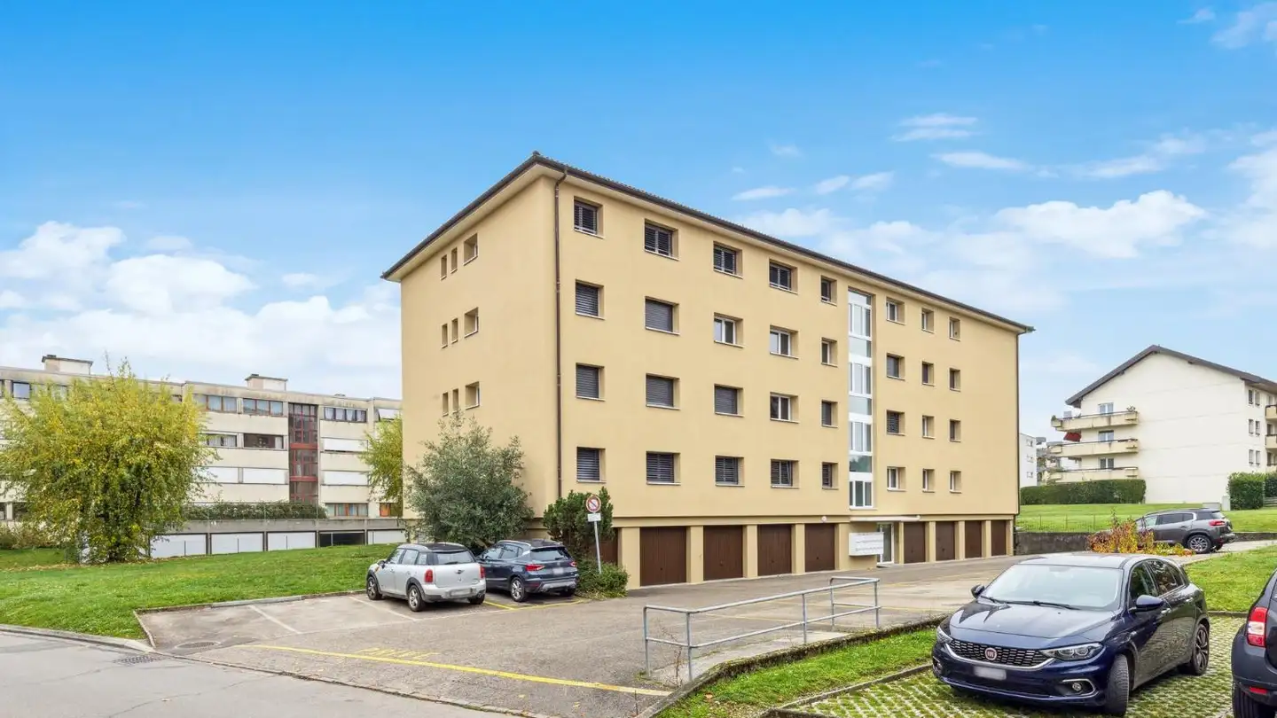 Single garage for rent - Chemin Du Cherrat 6, 1162 St-Prex