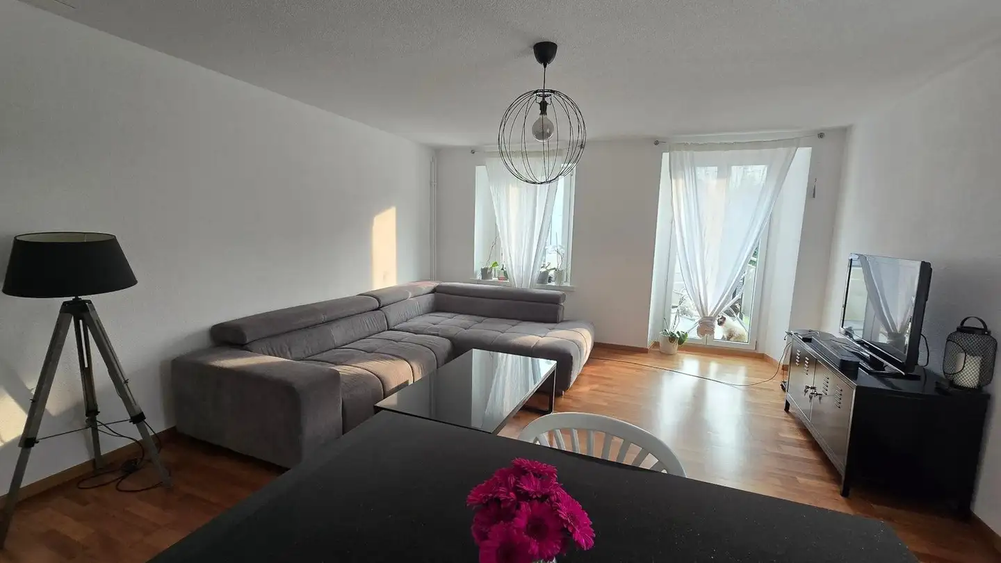 Wohnung mieten - La Gaude 2, 2606 Corgémont - Foto 4