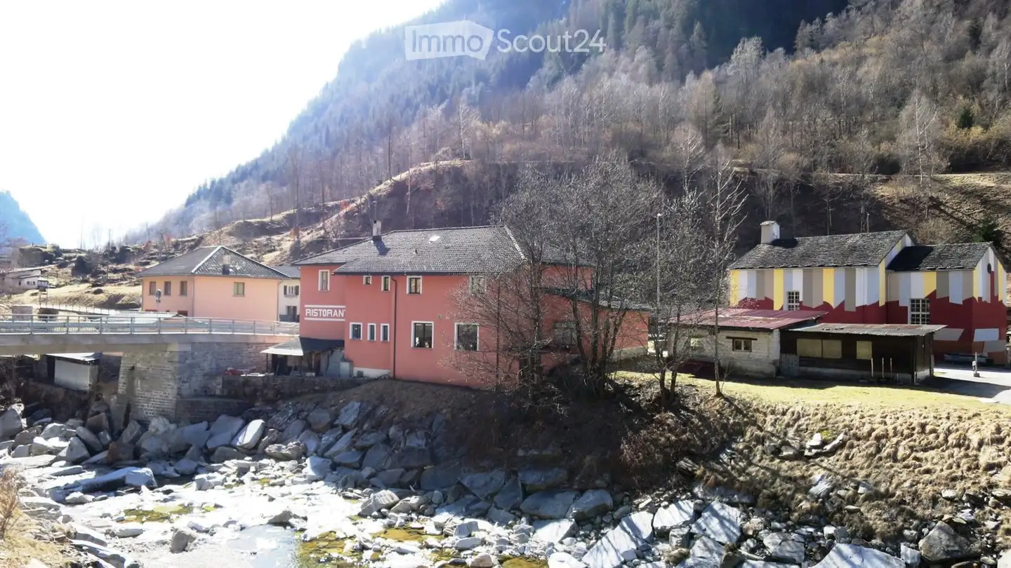 Casa singola in vendita - 6548 Sta. Domenica - Photo 2