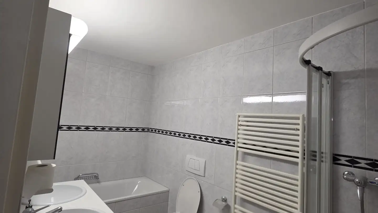 Wohnung mieten - Lufingerstrasse 25, 8185 Winkel - Foto 3