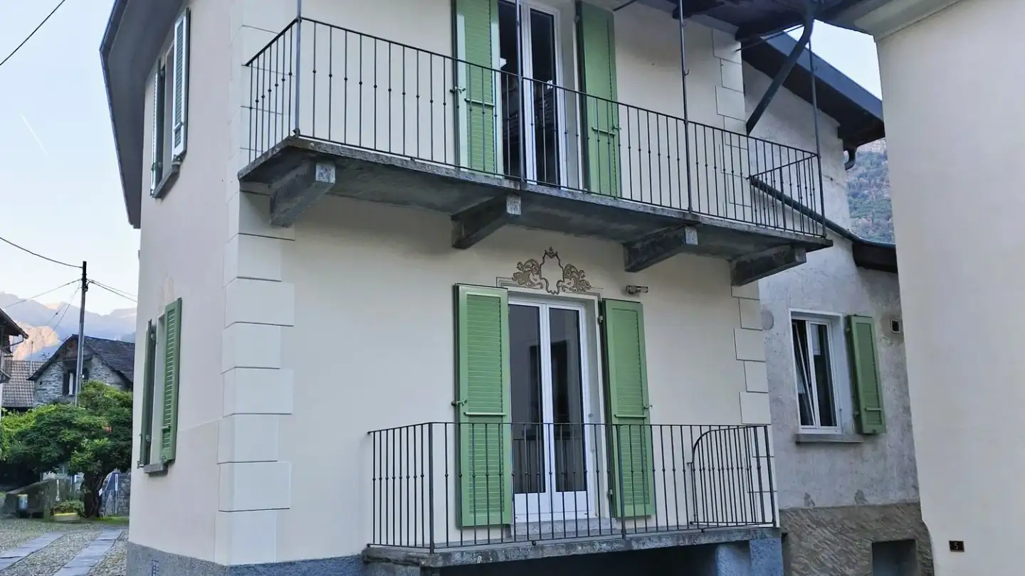 Maison jumelle à louer - 6677 Aurigeno