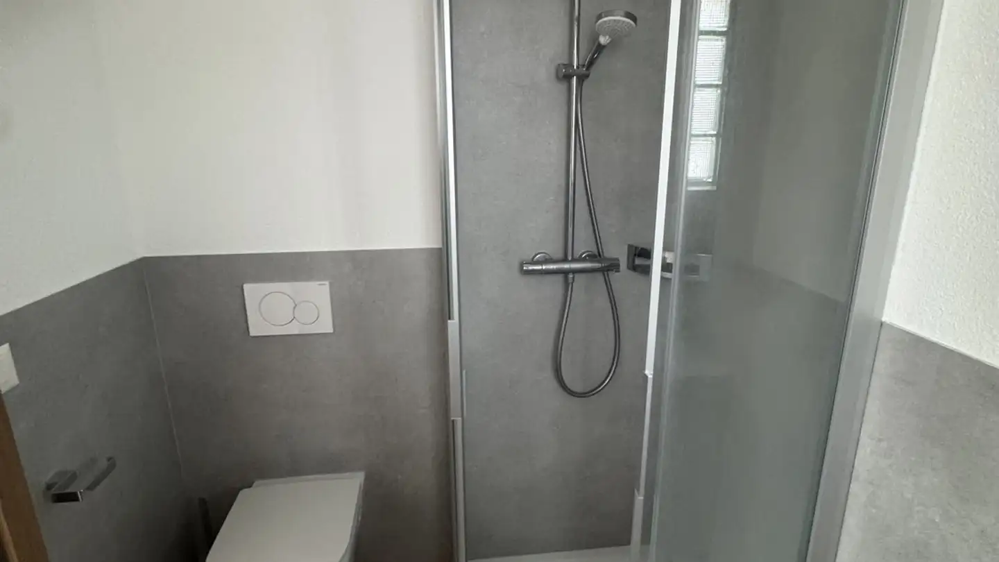 Apartment for rent - Bahnhofstrasse 2, 3942 Raron - Photo 4