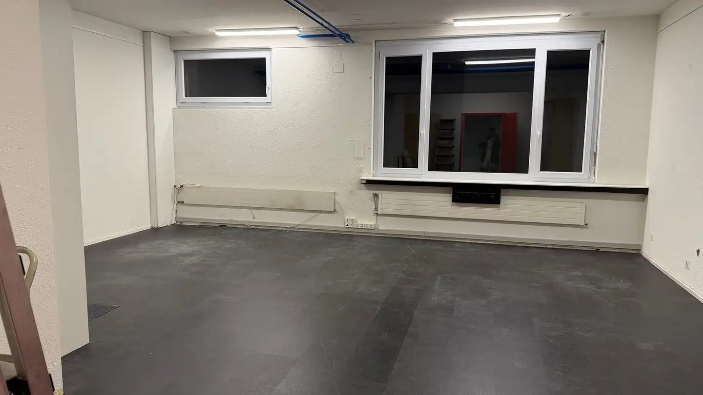 Commercial for rent - Tramweg 35, 6414 Oberarth - Photo 3