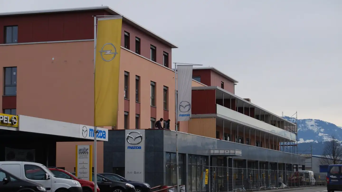 Place de parking souterraine à louer - Luzernerstrasse 33, 5643 Sins
