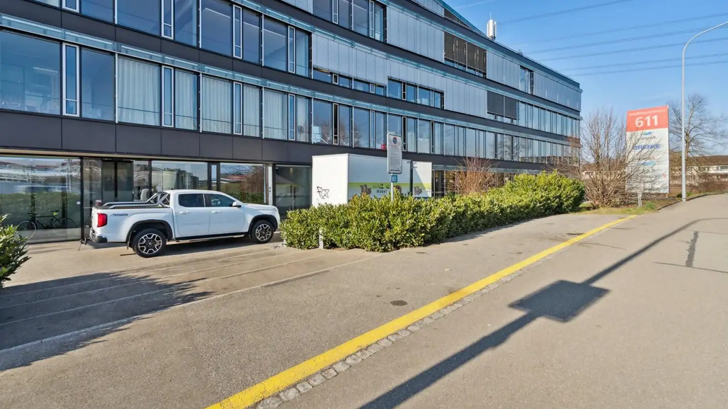 Bürofläche mieten - Schaffhauserstrasse 611, 8052 Zürich