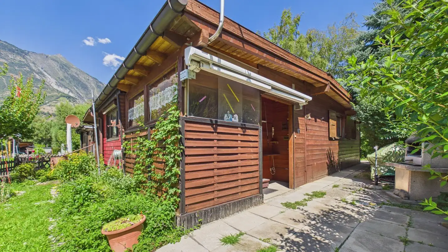Chalet for sale - Kantonsstrasse 56, 3942 Raron