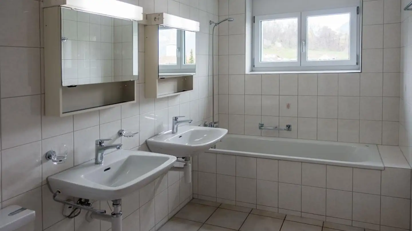 Apartment for rent - Weidstrasse 10, 8868 Oberurnen - Photo 4
