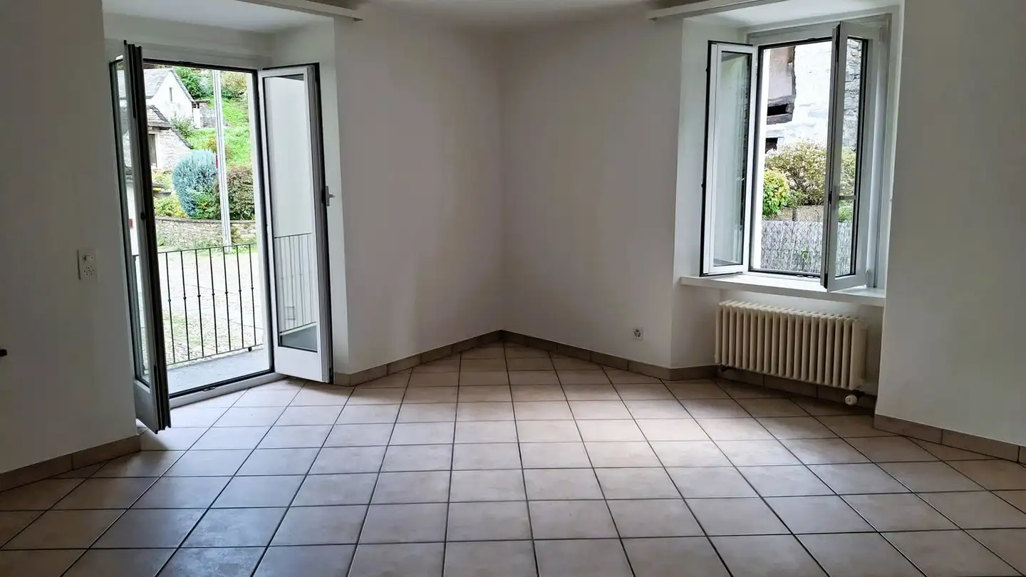 Semi-detached house for rent - 6677 Aurigeno - Photo 4