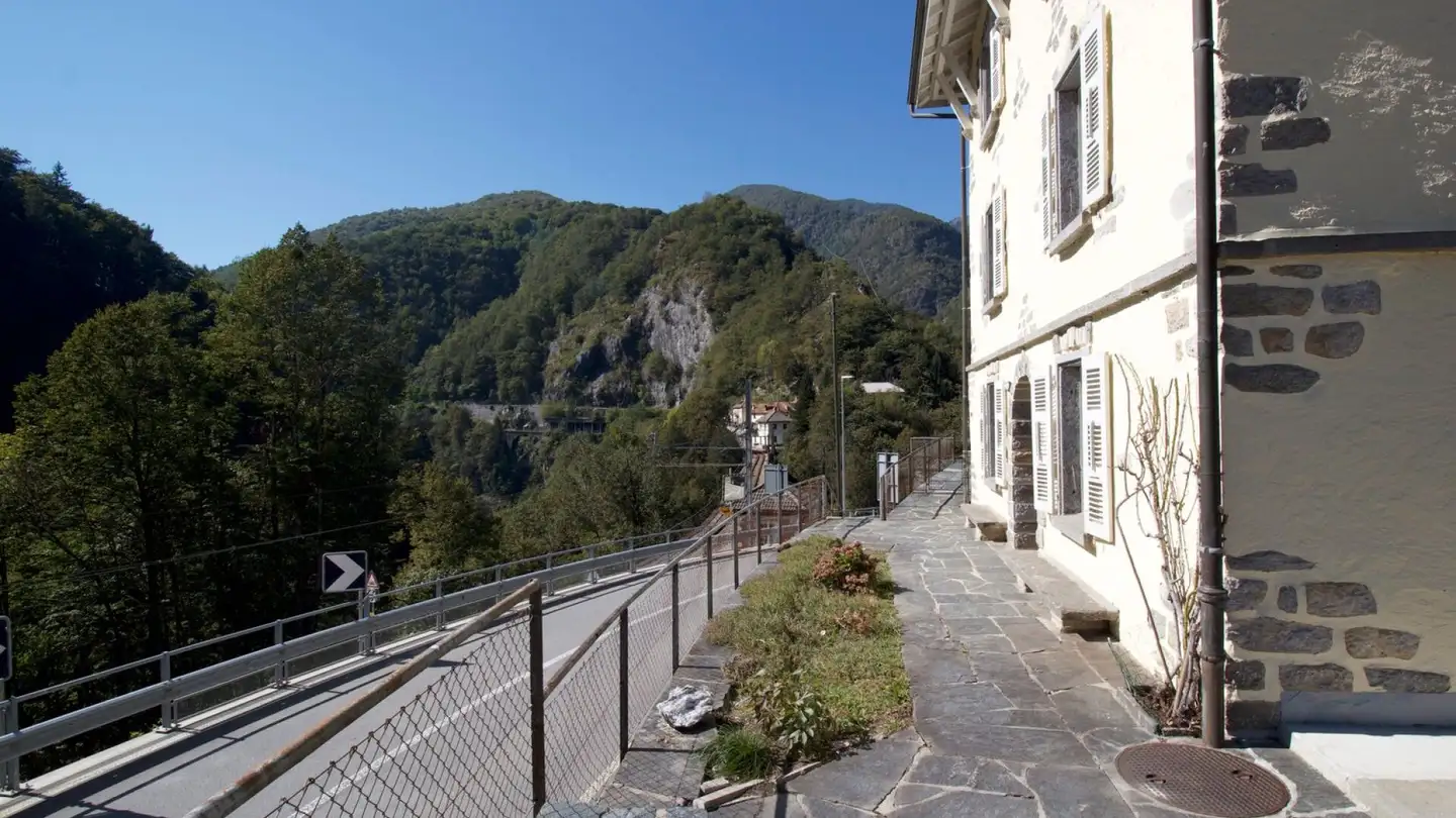 Edificio residenziale in vendita - 6658 Borgnone - Photo 2