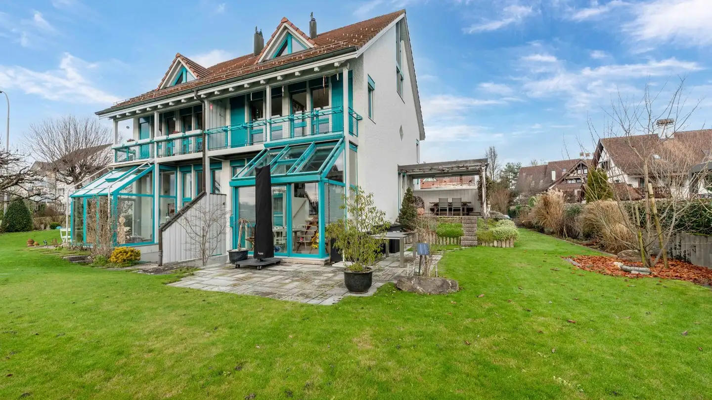 Casa bifamiliare in vendita - Gartenstrasse 33, 8154 Oberglatt ZH