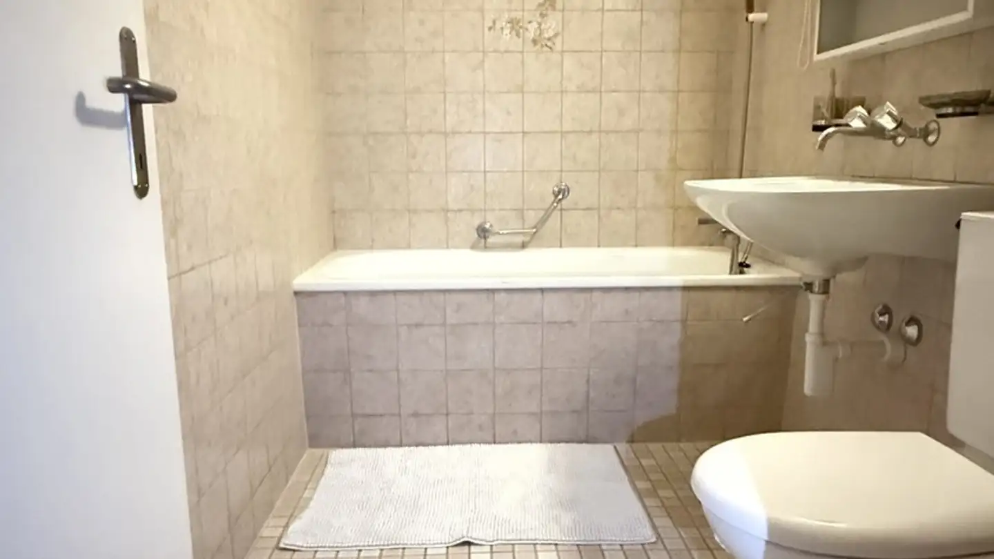 Chambre à louer - Etzelstrasse 33, 8820 Wädenswil - Photo 3