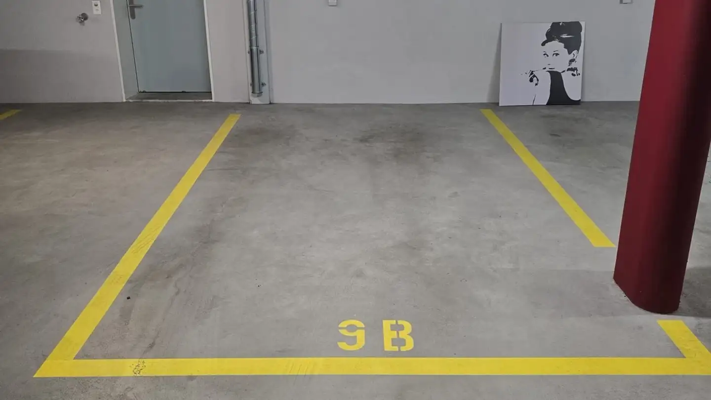 Parcheggio esterno in affitto - Benglenstrasse 16, 8118 Pfaffhausen - Photo 3