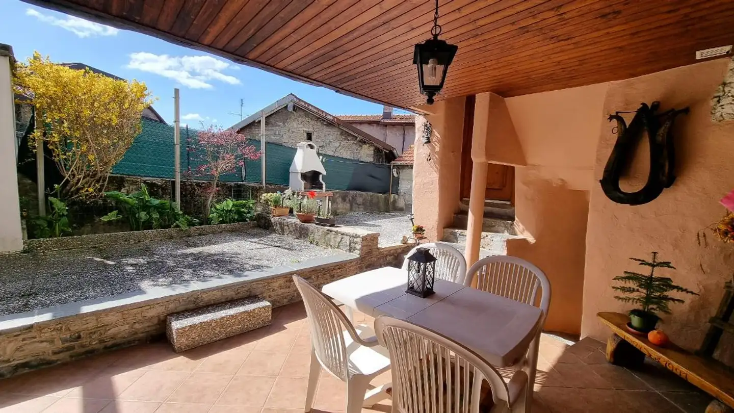 Einfamilienhaus kaufen - Via Al Sagrato 10, 6837 Caneggio