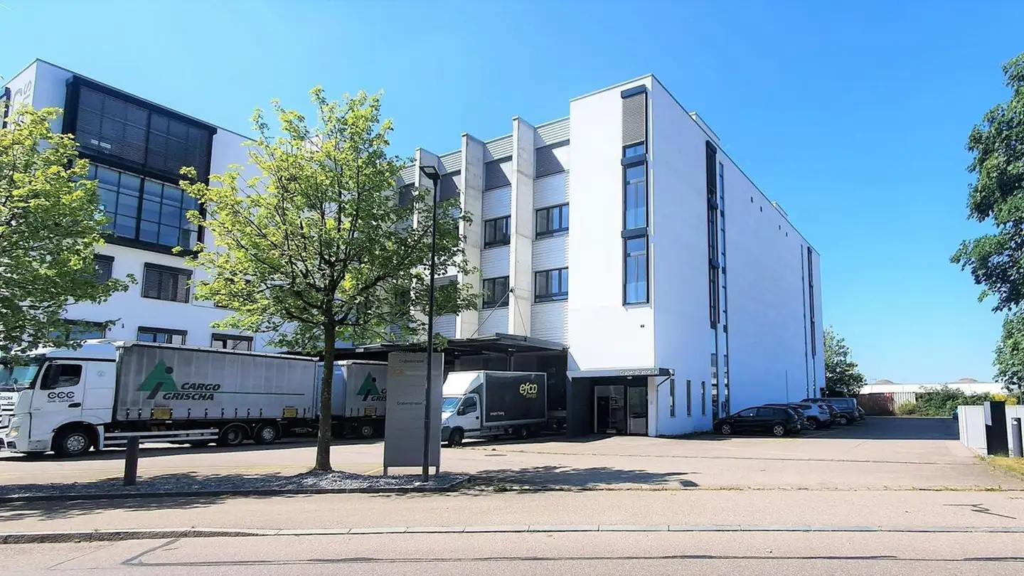 Industrial property for rent - Grabenstrasse 1, 8606 Nänikon