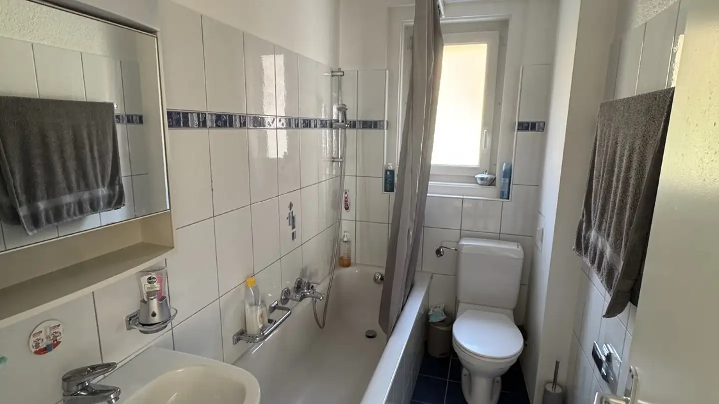 Appartement à louer - Rue Matthias-Hipp 1a, 2000 Neuchâtel - Photo 3