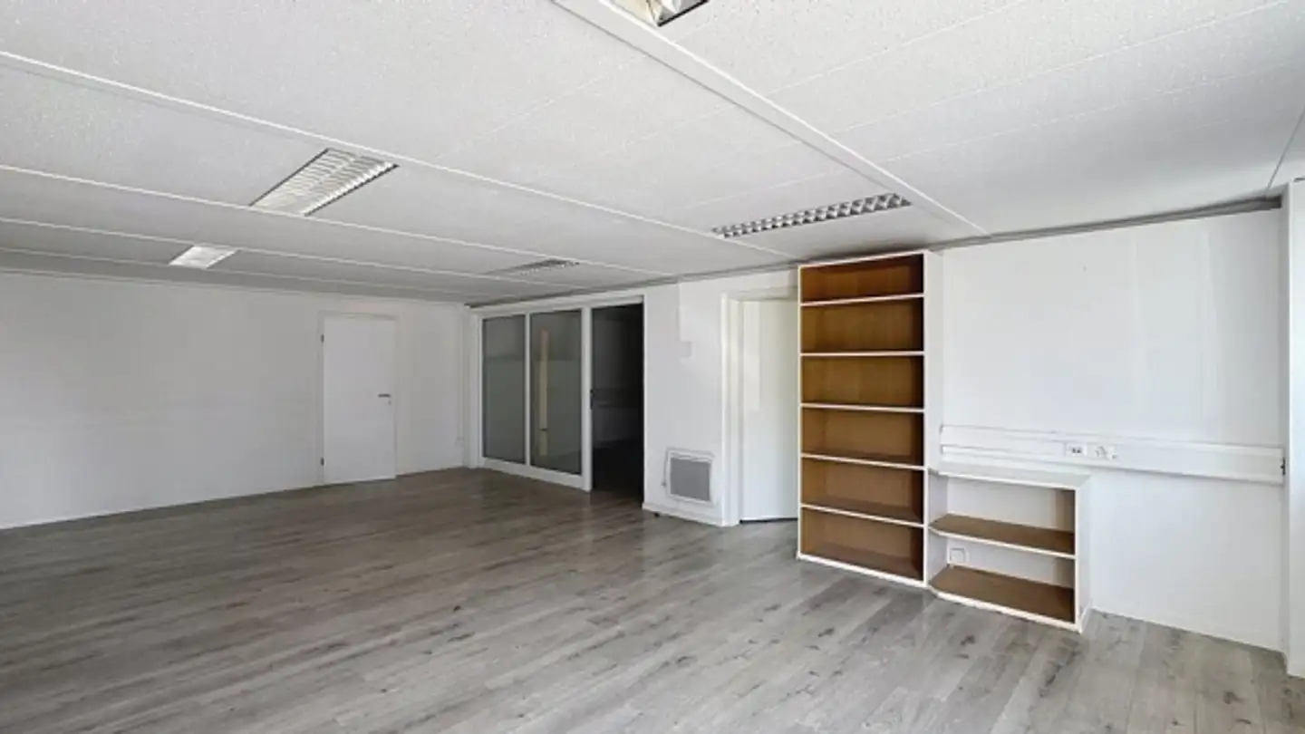 Gewerbe mieten - Route De Formangueires 5, 1782 Belfaux - Foto 4