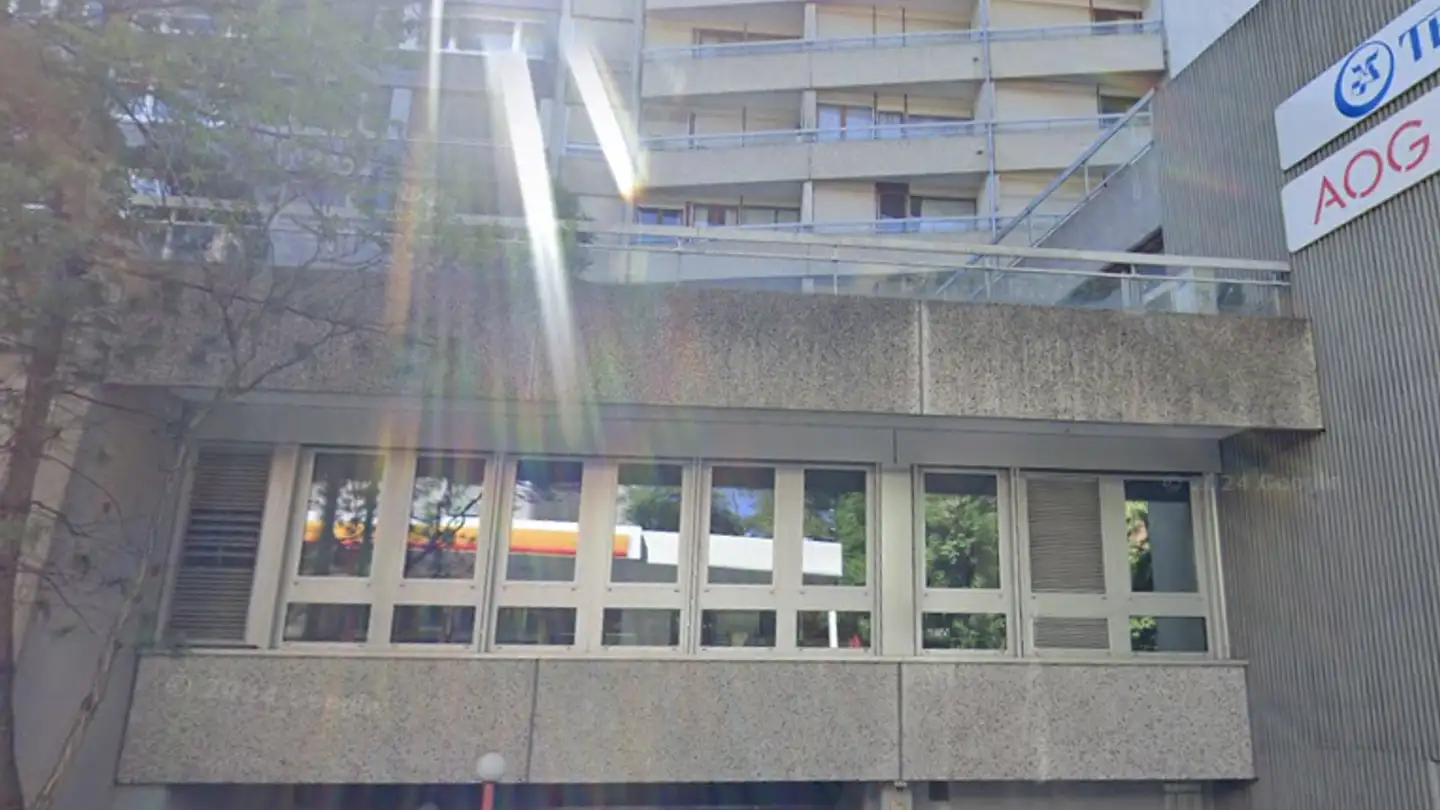 Underground parking space for sale - Rue Michel- Servet 12, 1206 Genève