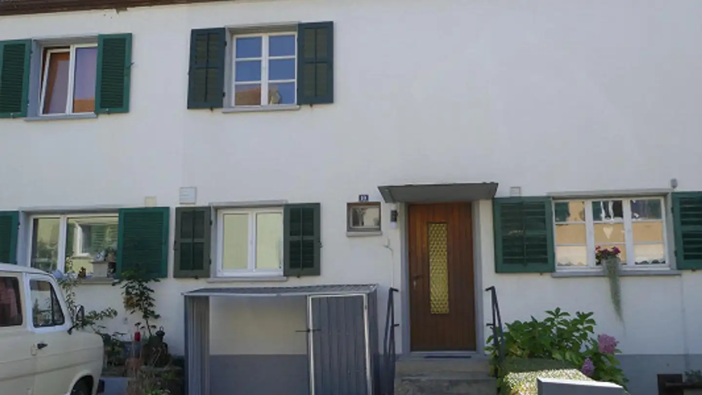 Stepped house for sale - Lerchenstrasse 10, 8212 Neuhausen am Rheinfall