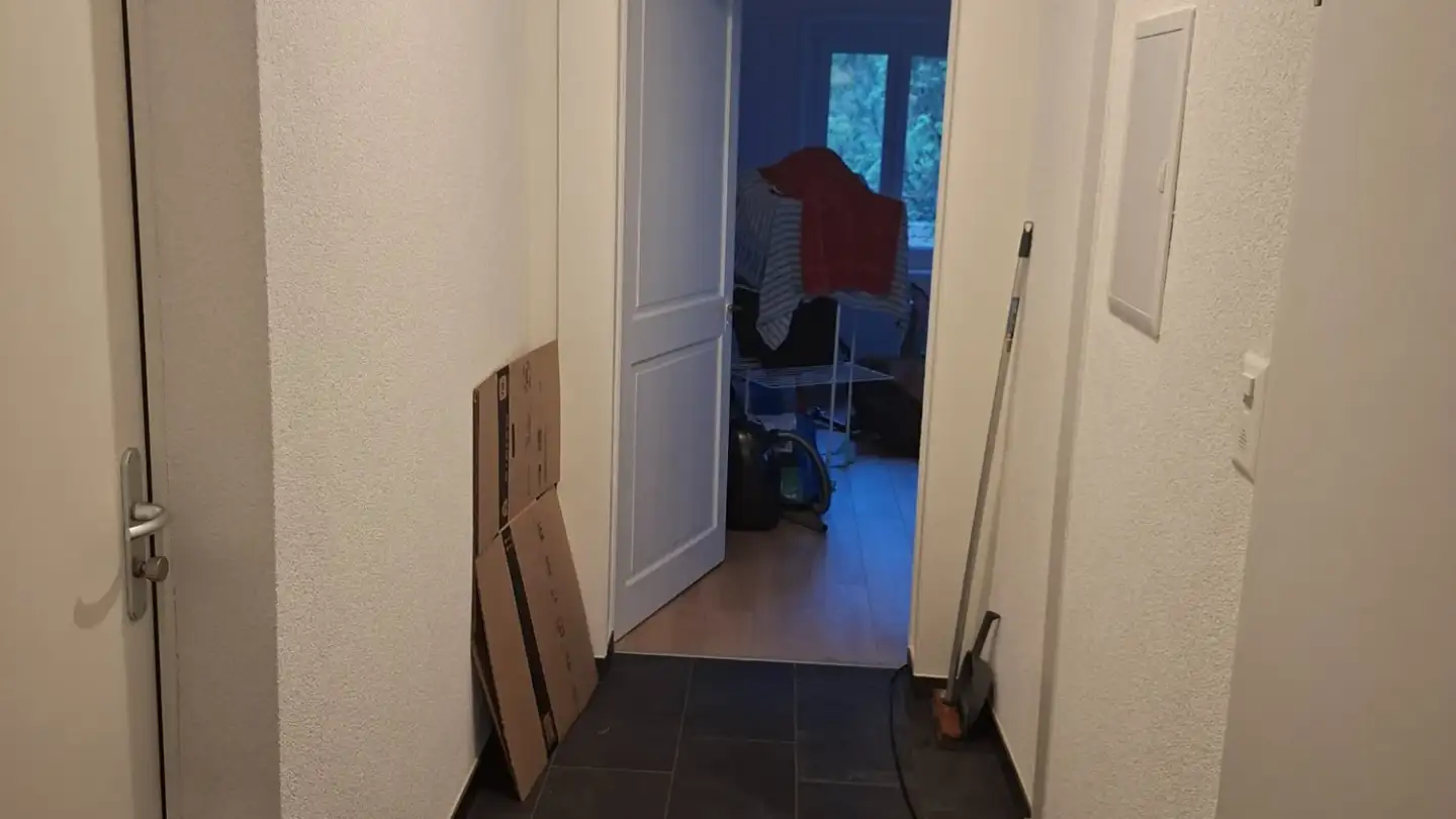 Wohnung mieten - Grand-Bourgeau 76, 2126 Les Verrières - Foto 2