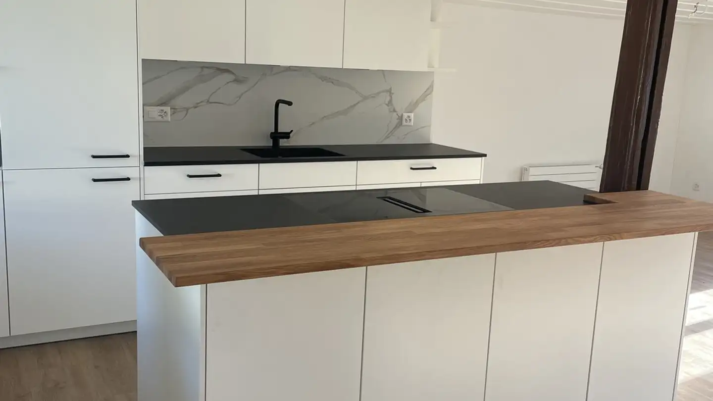 Apartment for rent - Crêt-Des-Fleurs / Blumenrain 19, 2503 Biel/Bienne - Photo 4