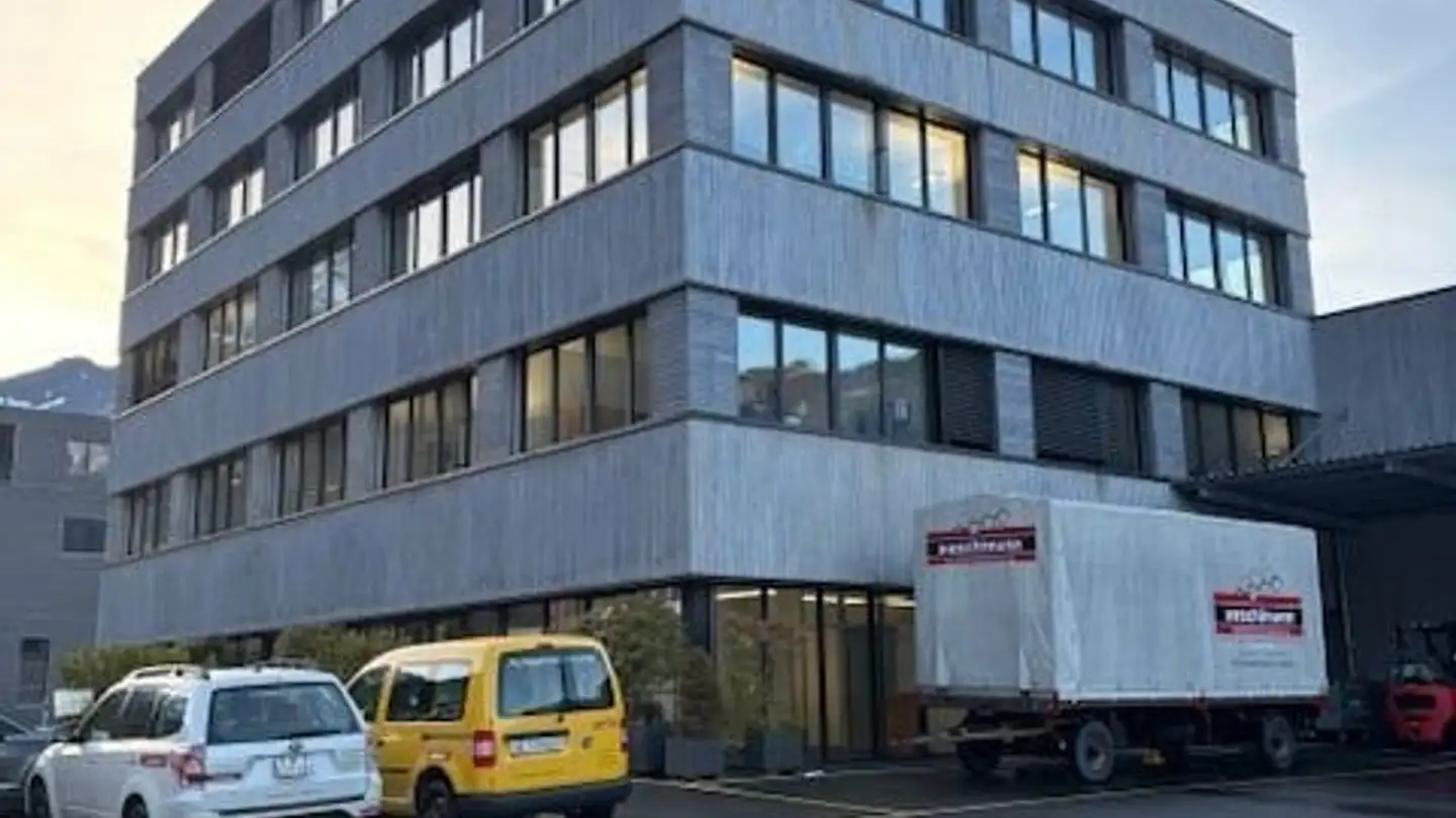 Bureau à louer - Industriestrasse 121, 3800 Matten b. Interlaken