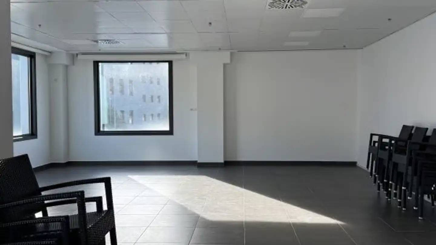 Shopping center for rent - Via Angelo Maspoli 7, 6850 Mendrisio - Photo 2