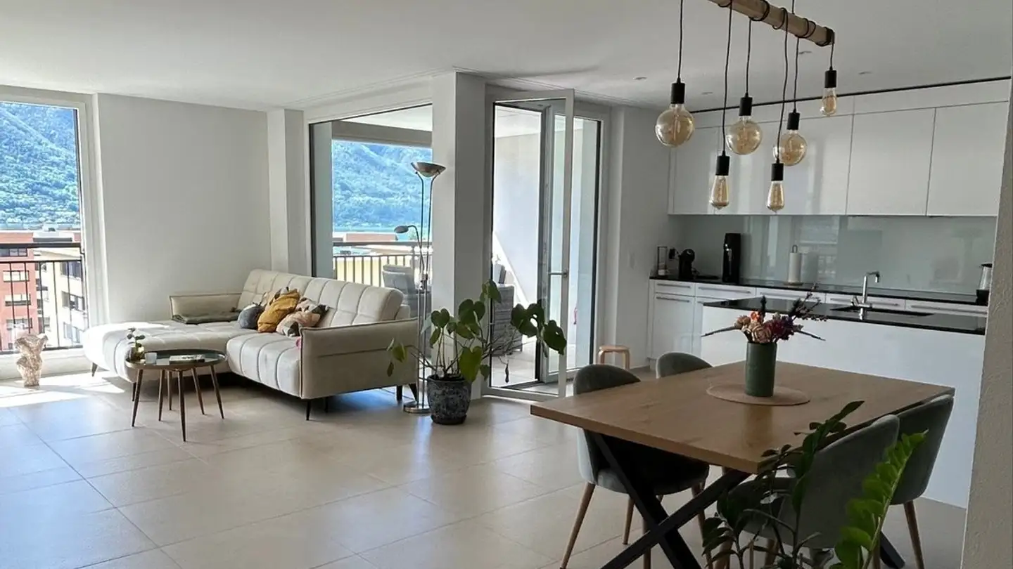 Appartamento in affitto - Via San Gottardo 28, 6600 Muralto