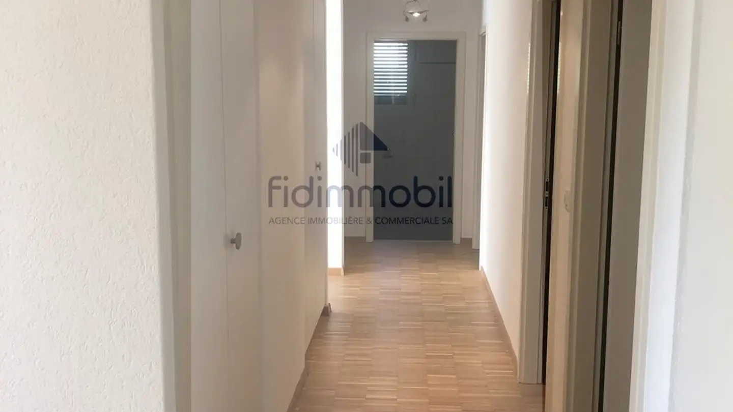 Apartment for rent - La Champey 28, 2056 Dombresson - Photo 4