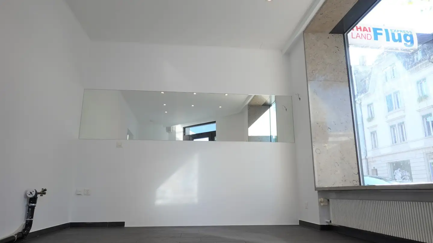 Commercial for rent - 4500 Solothurn - Photo 2